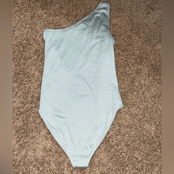 Gap Modern Bodysuit One Shoulder Sage Green Bikini Cut Bodysuit - Picture 5 of 6